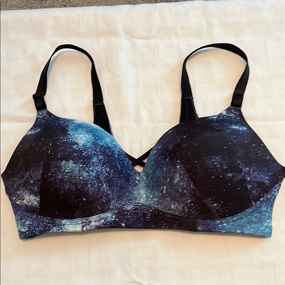 torrid Galaxy Print Molded Cup Bra in Black and Blue